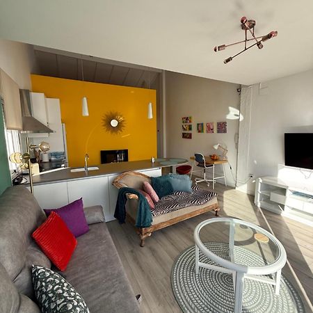 Апартаменты Petite Penthouse With The Sunniest Terrace In Валенсия Экстерьер фото